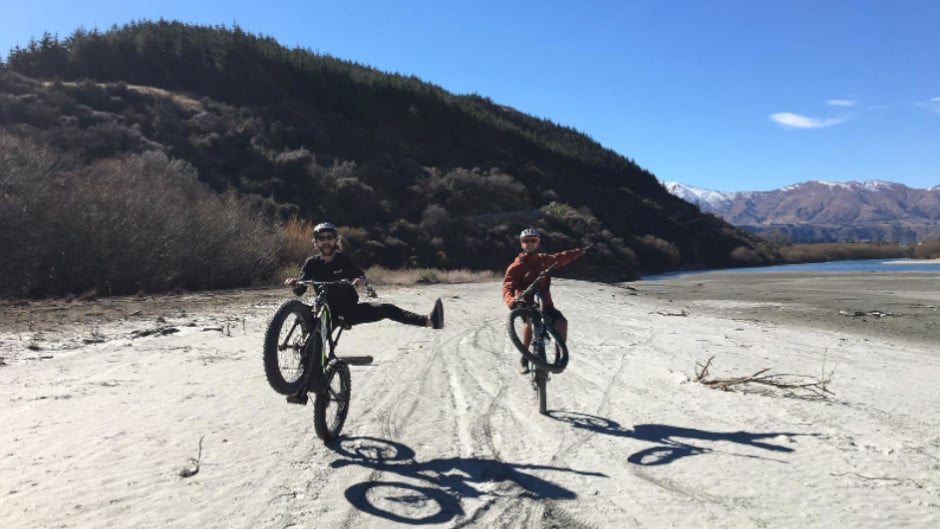 QUEENSTOWN TRAIL ELECTRIC FAT TYRE MOUNTAIN BIKE HIRE - FULL DAY OR HALF DAY